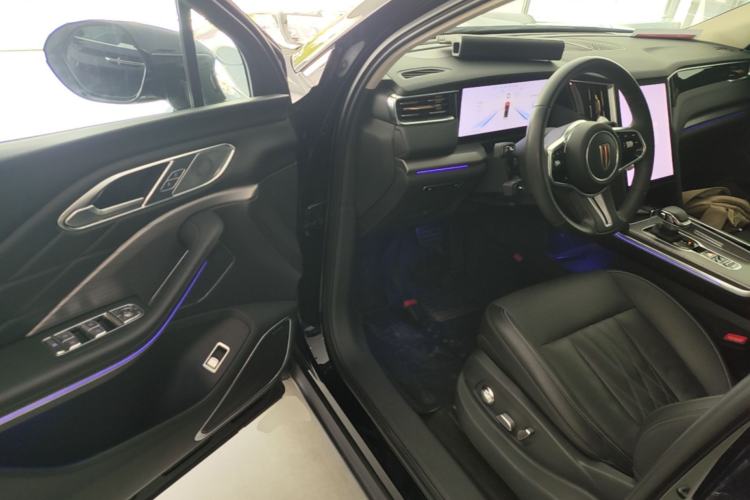 Used Hongqi HS7 PHEV 2024 2.0T PHEV Four-Wheel Drive Flagship Edition 6 Seats Driver Seat