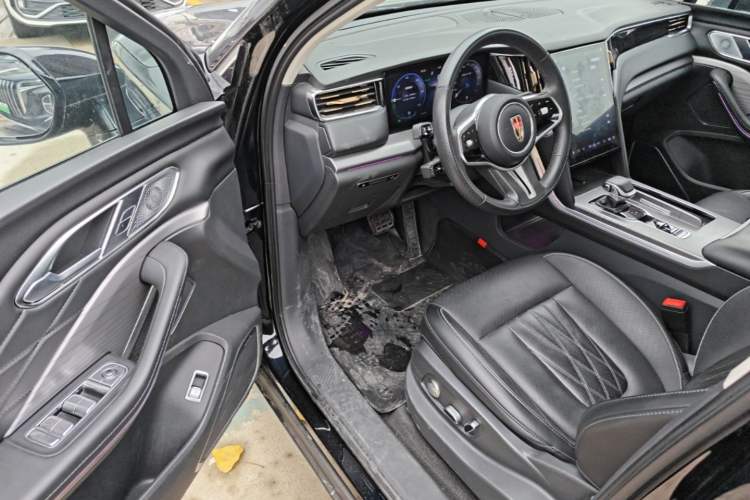 Used Hongqi HS7 PHEV 2024 2.0T PHEV Four-Wheel Drive Flagship Edition 6 Seats Driver Seat