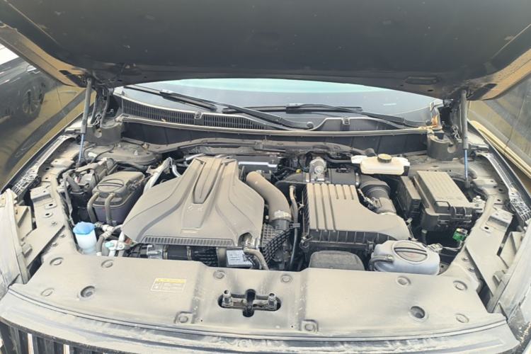 Used Hongqi HS7 PHEV 2024 2.0T PHEV Four-Wheel Drive Flagship Edition 6 Seats Engine Bay
