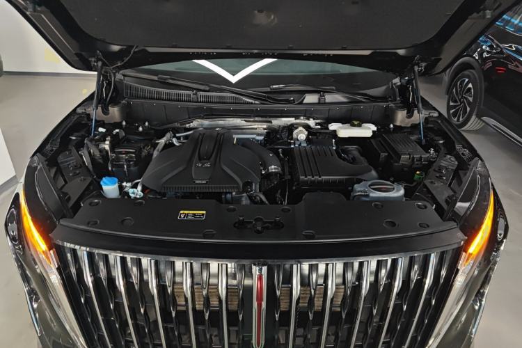 Used Hongqi HS7 PHEV 2024 2.0T PHEV Four-Wheel Drive Flagship Edition 7 Seats Engine Bay