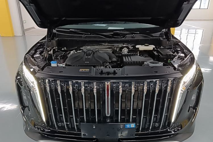 Used Hongqi HS7 PHEV 2024 2.0T PHEV Four-Wheel Drive Flagship Edition 6 Seats Engine Bay