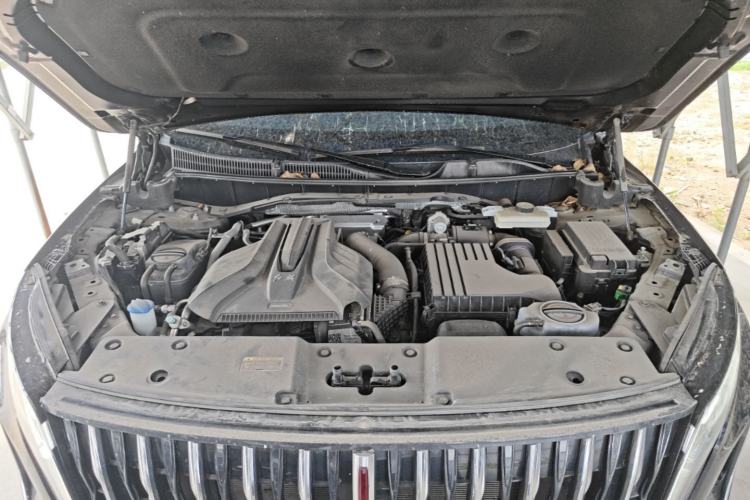 Used Hongqi HS7 PHEV 2024 2.0T PHEV Four-Wheel Drive Flagship Edition 7 Seats Engine Bay