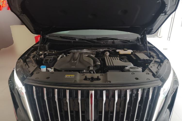 Used Hongqi HS7 PHEV 2024 2.0T PHEV Four-Wheel Drive Flagship Edition 6 Seats Engine Bay