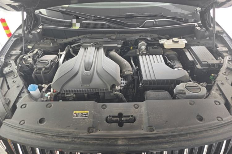 Used Hongqi HS7 PHEV 2024 2.0T PHEV Four-Wheel Drive Flagship Edition 6 Seats Engine Bay