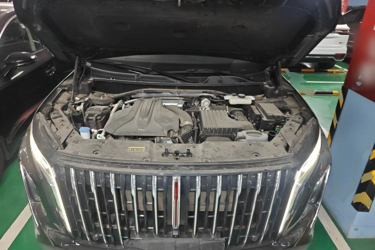 Used Hongqi HS7 PHEV 2024 2.0T PHEV Four-Wheel Drive Flagship Edition 6 Seats Engine Bay