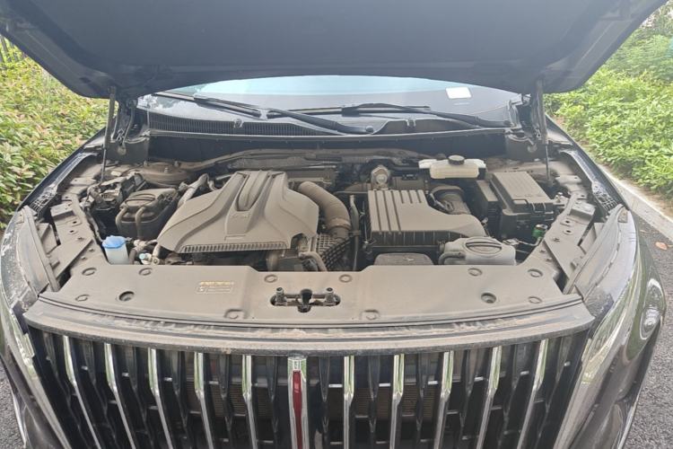 Used Hongqi HS7 PHEV 2024 2.0T PHEV Four-Wheel Drive Flagship Edition 6 Seats Engine Bay