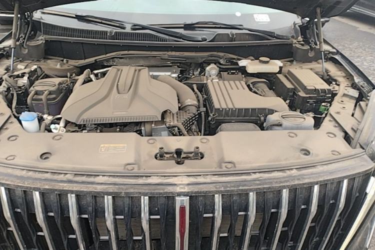 Used Hongqi HS7 PHEV 2024 2.0T PHEV Four-Wheel Drive Flagship Edition 7 Seats Engine Bay
