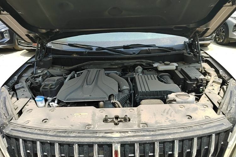 Used Hongqi HS7 PHEV 2024 2.0T PHEV Four-Wheel Drive Flagship Edition 7 Seats Engine Bay