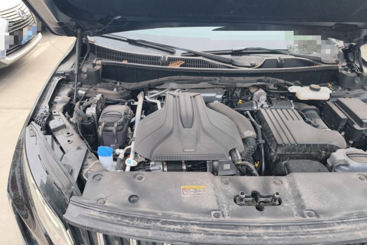 Used Hongqi HS7 PHEV 2024 2.0T PHEV Four-Wheel Drive Flagship Edition 6 Seats Engine Bay Right