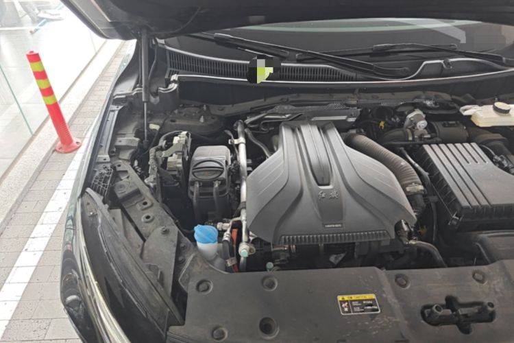Used Hongqi HS7 PHEV 2024 2.0T PHEV Four-Wheel Drive Flagship Edition 6 Seats Engine Bay Right