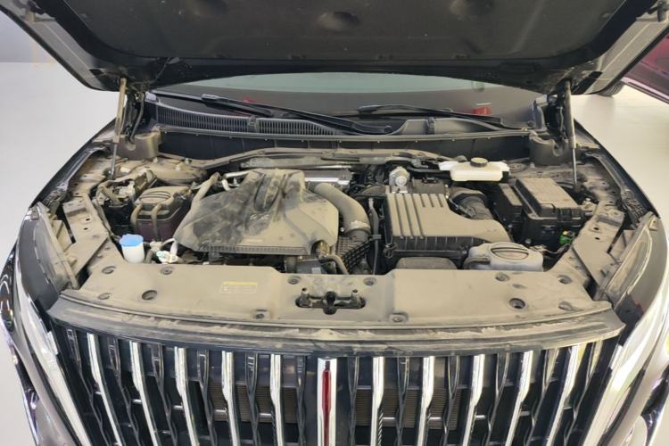 Used Hongqi HS7 PHEV 2024 2.0T PHEV Four-Wheel Drive Flagship Edition 6 Seats Engine Bay