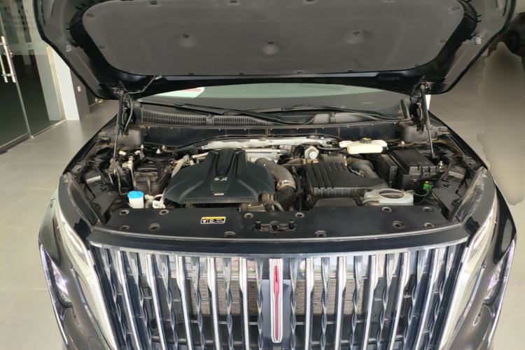 Used Hongqi HS7 PHEV 2024 2.0T PHEV Four-Wheel Drive Flagship Edition 6 Seats Engine Bay