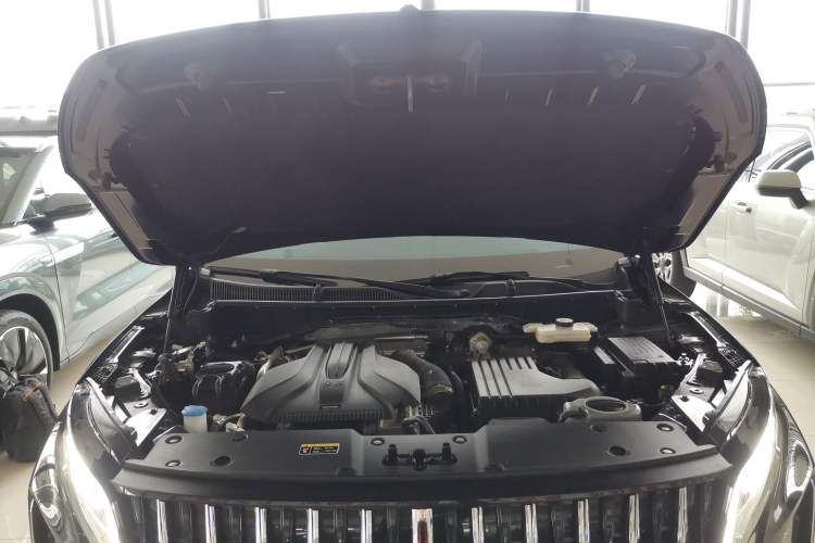 Used Hongqi HS7 PHEV 2024 2.0T PHEV Four-Wheel Drive Flagship Edition 7 Seats Engine Bay