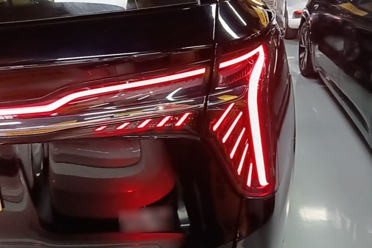 Used Hongqi HS7 PHEV 2024 2.0T PHEV Four-Wheel Drive Flagship Edition 6 Seats Exterior 3