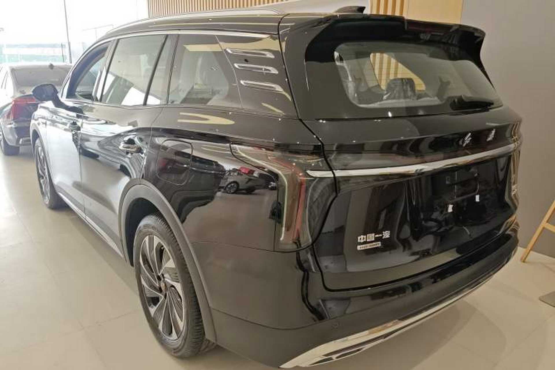 Used Hongqi HS7 PHEV 2024 2.0T PHEV Two-Wheel Drive Flagship Edition 6 Seats Exterior 3