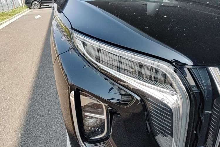 Used Hongqi HS7 PHEV 2024 2.0T PHEV Four-Wheel Drive Flagship Edition 6 Seats Exterior 3