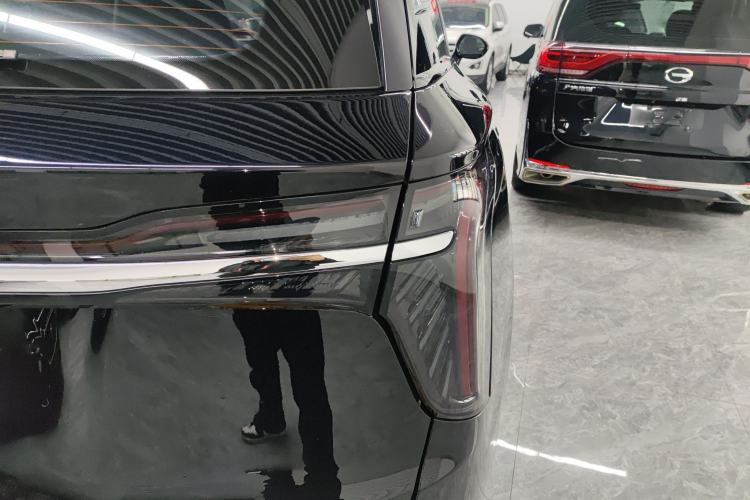 Used Hongqi HS7 PHEV 2024 2.0T PHEV Four-Wheel Drive Flagship Edition 6 Seats Exterior 3