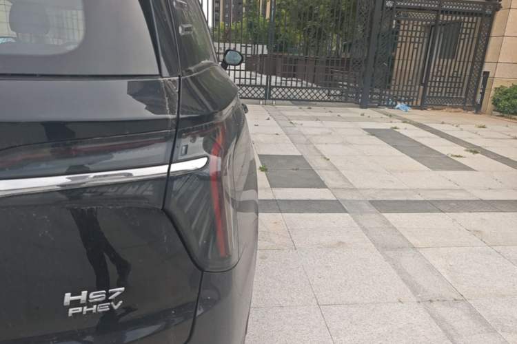 Used Hongqi HS7 PHEV 2024 2.0T PHEV Four-Wheel Drive Flagship Edition 7 Seats Exterior 3