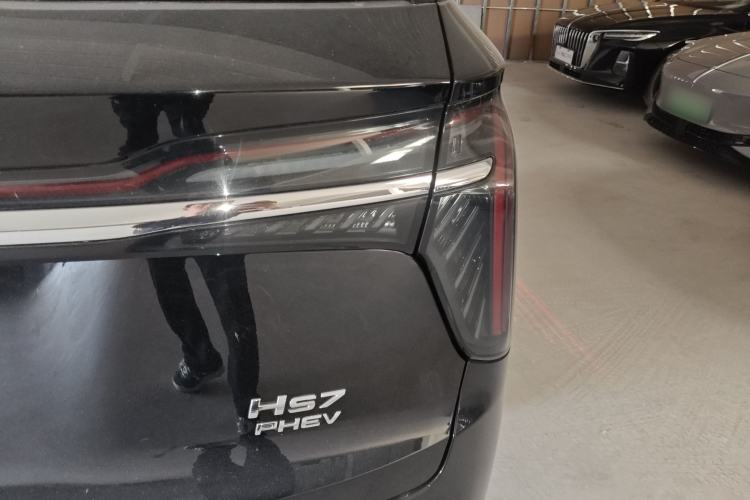 Used Hongqi HS7 PHEV 2024 2.0T PHEV Four-Wheel Drive Flagship Edition 6 Seats Exterior 3