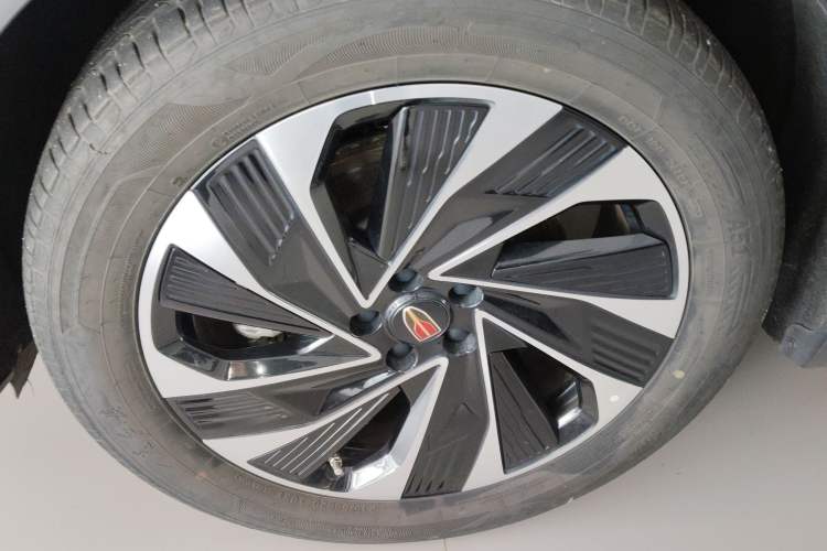 Used Hongqi HS7 PHEV 2024 2.0T PHEV Four-Wheel Drive Flagship Edition 6 Seats Exterior 4