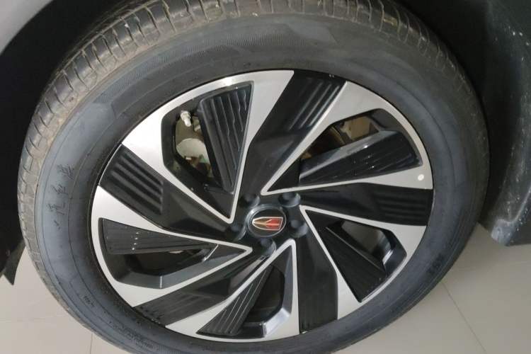 Used Hongqi HS7 PHEV 2024 2.0T PHEV Four-Wheel Drive Flagship Edition 6 Seats Exterior 4