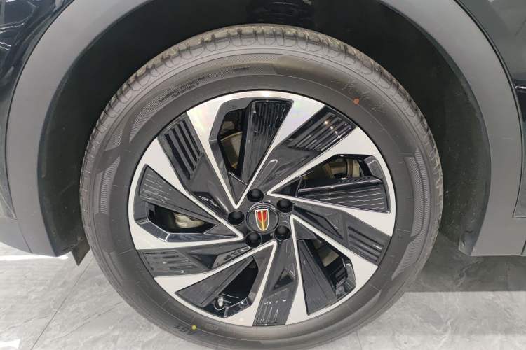 Used Hongqi HS7 PHEV 2024 2.0T PHEV Four-Wheel Drive Flagship Edition 6 Seats Exterior 4