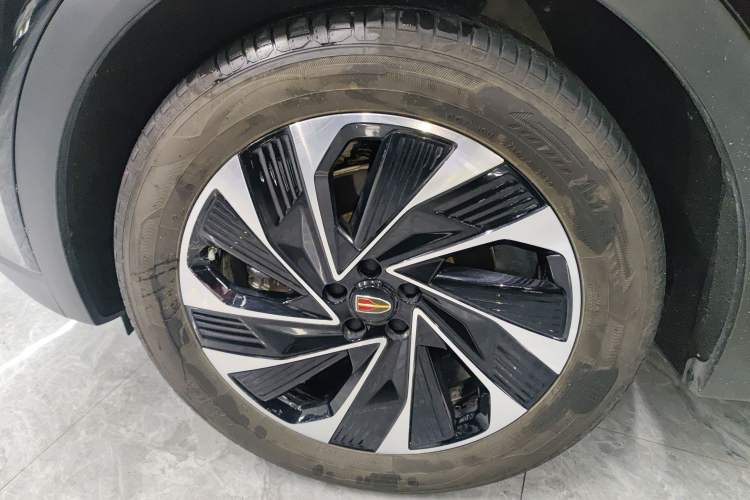 Used Hongqi HS7 PHEV 2024 2.0T PHEV Four-Wheel Drive Flagship Edition 6 Seats Exterior 4
