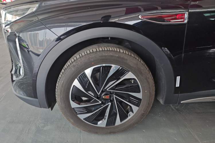 Used Hongqi HS7 PHEV 2024 2.0T PHEV Two-Wheel Drive Flagship Edition 6 Seats Exterior 4