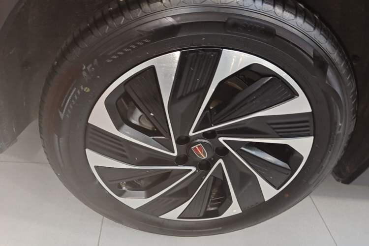 Used Hongqi HS7 PHEV 2024 2.0T PHEV Four-Wheel Drive Flagship Edition 6 Seats Exterior 5