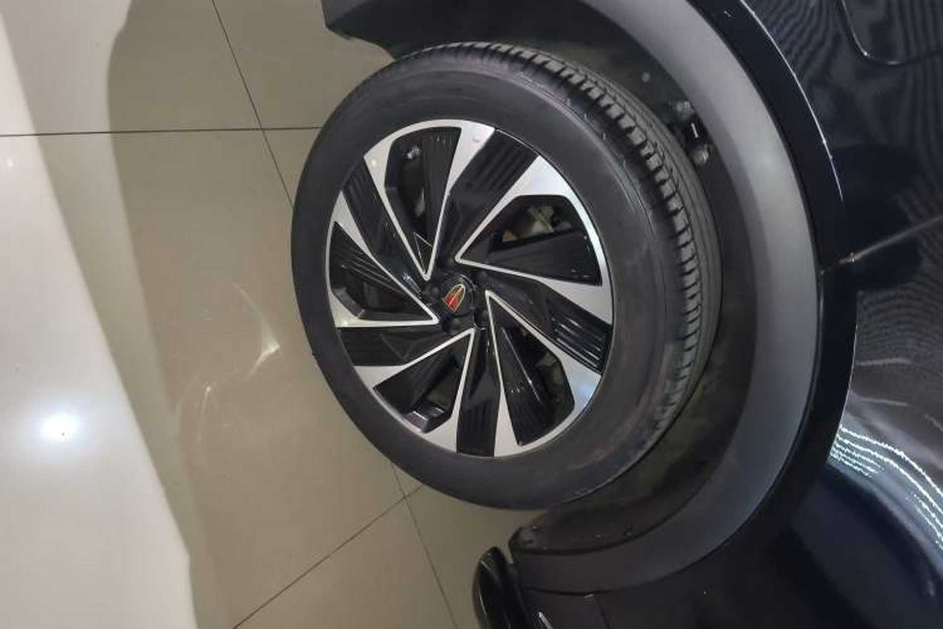 Used Hongqi HS7 PHEV 2024 2.0T PHEV Four-Wheel Drive Flagship Edition 7 Seats Exterior 5