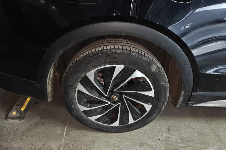 Used Hongqi HS7 PHEV 2024 2.0T PHEV Two-Wheel Drive Flagship Edition 6 Seats Exterior 8