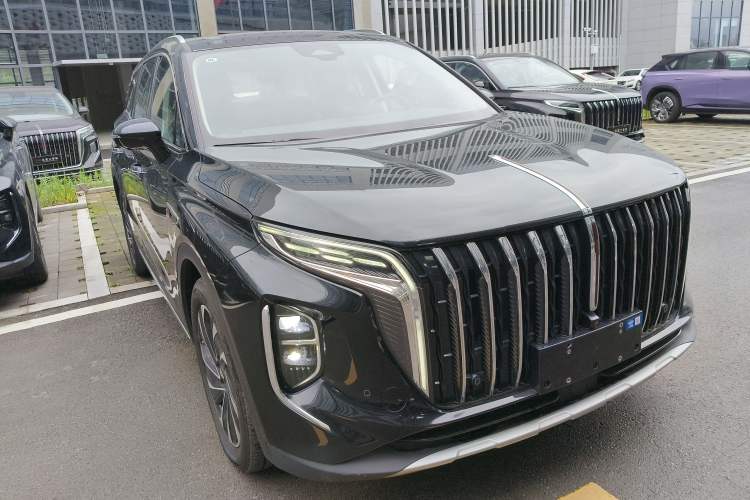 Used Hongqi HS7 PHEV 2024 2.0T PHEV Four-Wheel Drive Flagship Edition 6 Seats Front Right 45 Deg