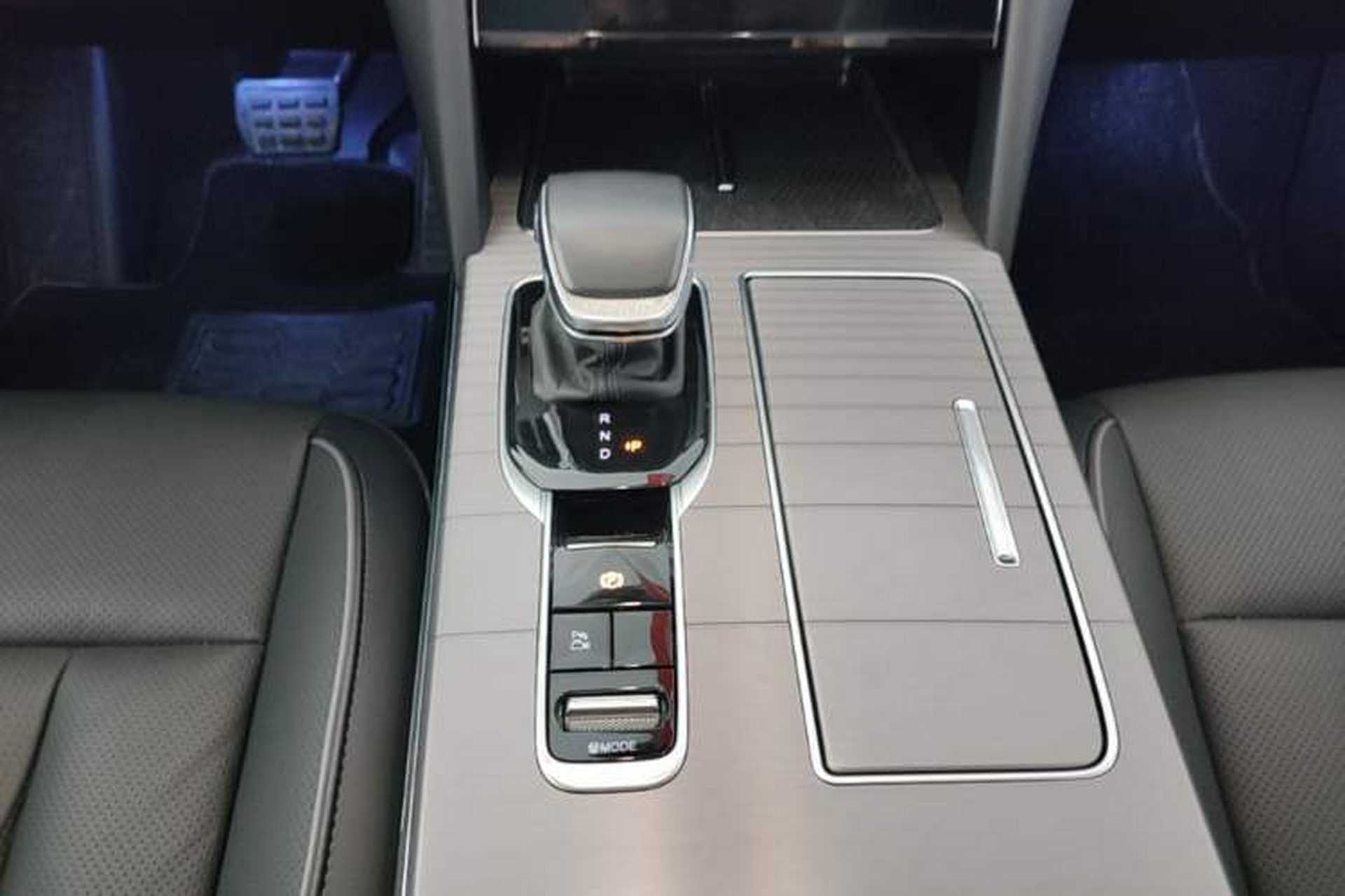 Used Hongqi HS7 PHEV 2024 2.0T PHEV Four-Wheel Drive Flagship Edition 7 Seats Gear Lever