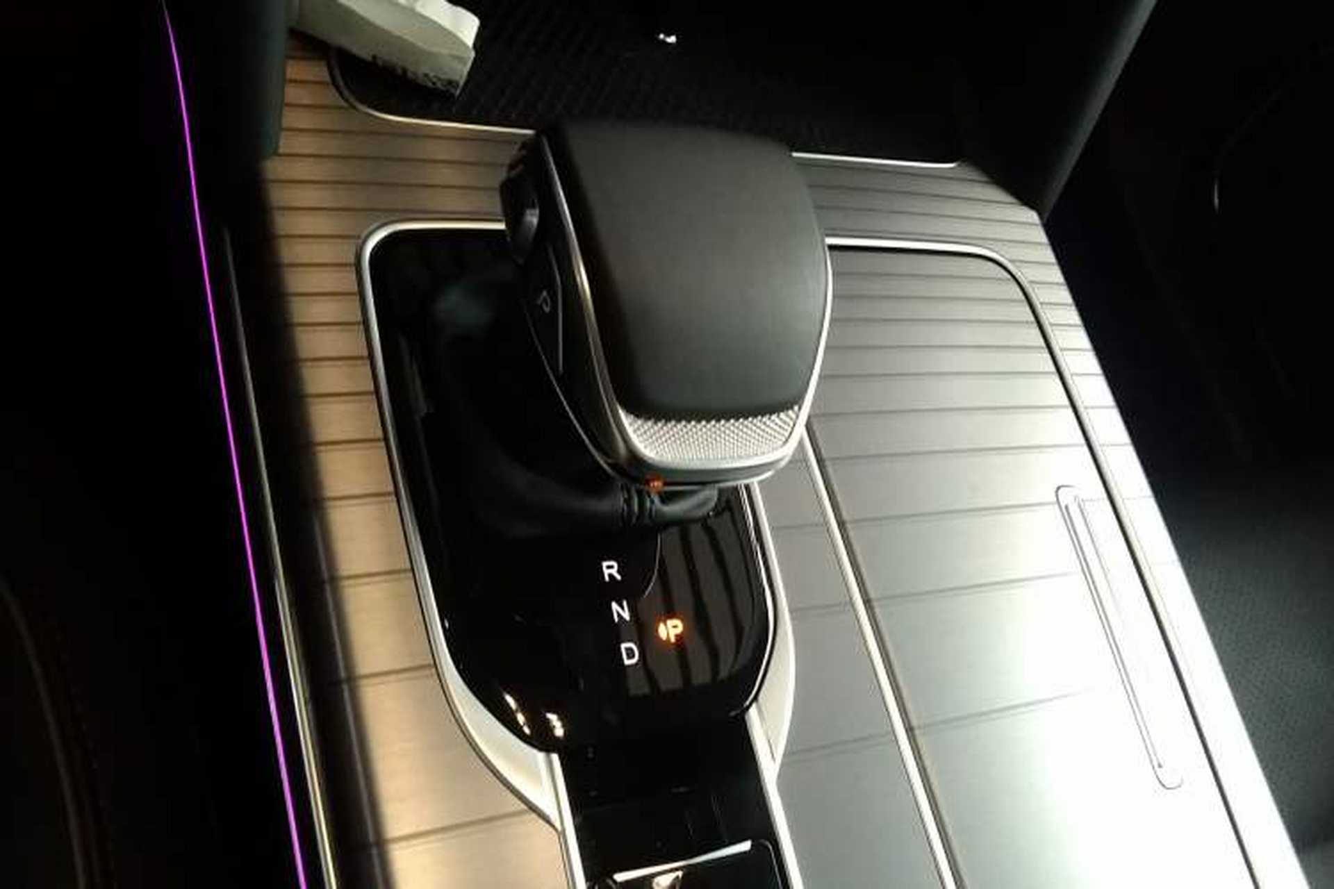 Used Hongqi HS7 PHEV 2024 2.0T PHEV Four-Wheel Drive Flagship Edition 7 Seats Gear Lever