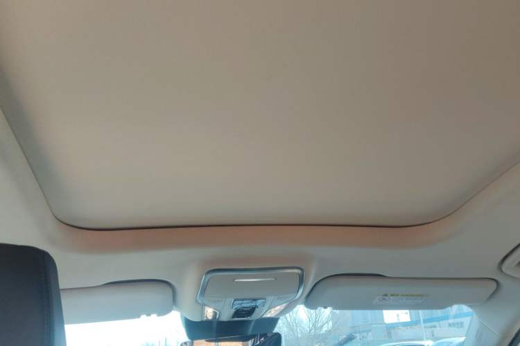 Used Hongqi HS7 PHEV 2024 2.0T PHEV Four-Wheel Drive Flagship Edition 7 Seats Headliner