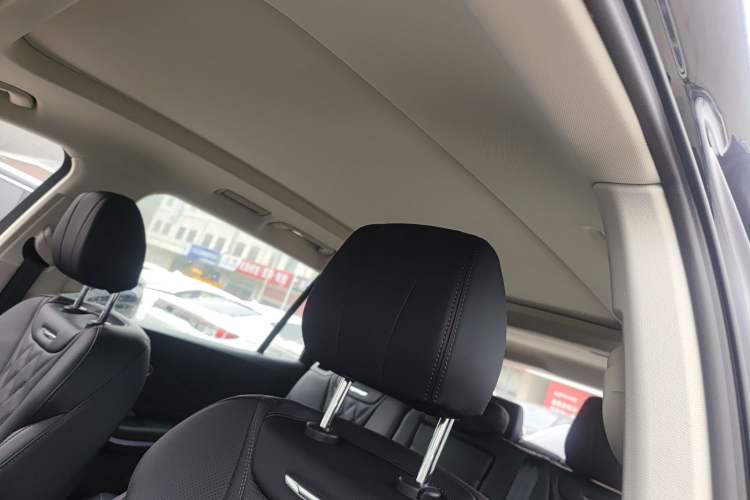 Used Hongqi HS7 PHEV 2024 2.0T PHEV Four-Wheel Drive Flagship Edition 7 Seats Headliner