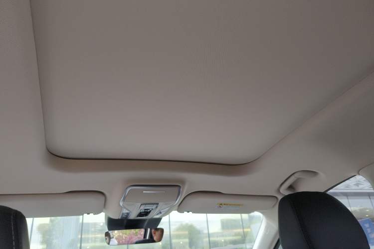 Used Hongqi HS7 PHEV 2024 2.0T PHEV Four-Wheel Drive Flagship Edition 6 Seats Headliner