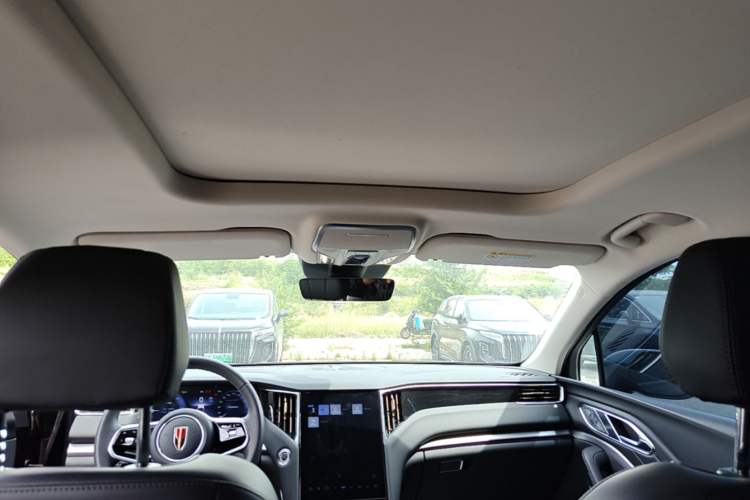 Used Hongqi HS7 PHEV 2024 2.0T PHEV Four-Wheel Drive Flagship Edition 7 Seats Headliner