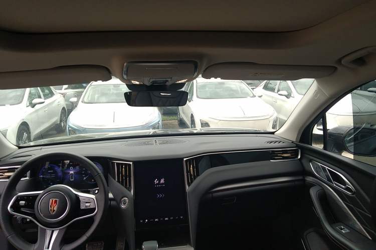 Used Hongqi HS7 PHEV 2024 2.0T PHEV Four-Wheel Drive Flagship Edition 6 Seats Headliner