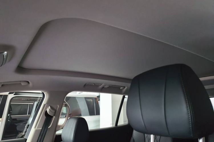 Used Hongqi HS7 PHEV 2024 2.0T PHEV Four-Wheel Drive Flagship Edition 6 Seats Headliner