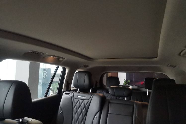 Used Hongqi HS7 PHEV 2024 2.0T PHEV Four-Wheel Drive Flagship Edition 7 Seats Headliner