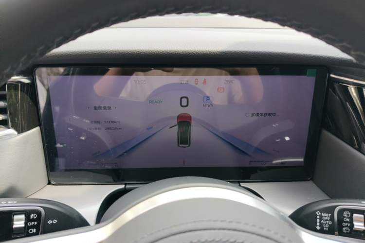 Used Hongqi HS7 PHEV 2024 2.0T PHEV Four-Wheel-Drive Flagship Edition 6 Seats Instrument Cluster