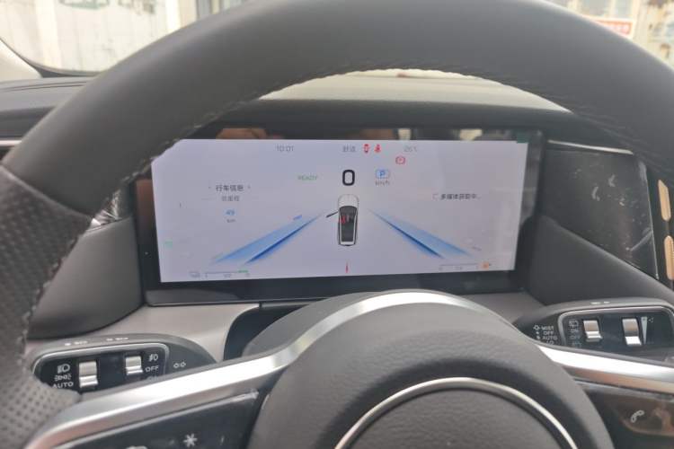 Used Hongqi HS7 PHEV 2024 2.0T PHEV Four-Wheel Drive Flagship Edition 6 Seats Instrument Cluster