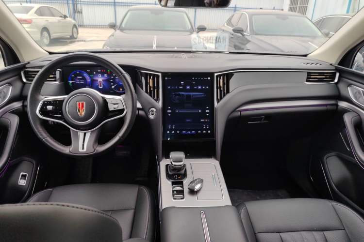 Used Hongqi HS7 PHEV 2024 2.0T PHEV Four-Wheel Drive Flagship Edition 6 Seats Interior 2