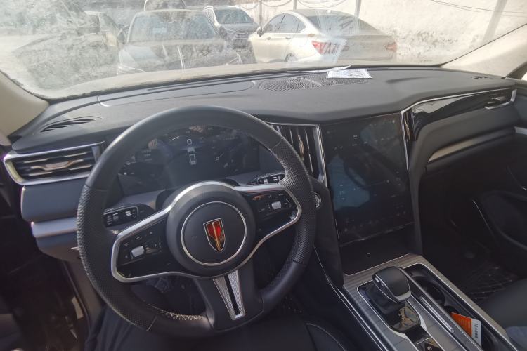 Used Hongqi HS7 PHEV 2024 2.0T PHEV Four-Wheel Drive Flagship Edition 6 Seats Interior 2