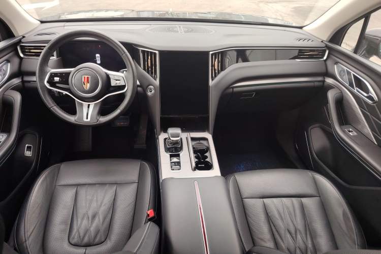 Used Hongqi HS7 PHEV 2024 2.0T PHEV Four-Wheel Drive Flagship Edition 6 Seats Interior 4