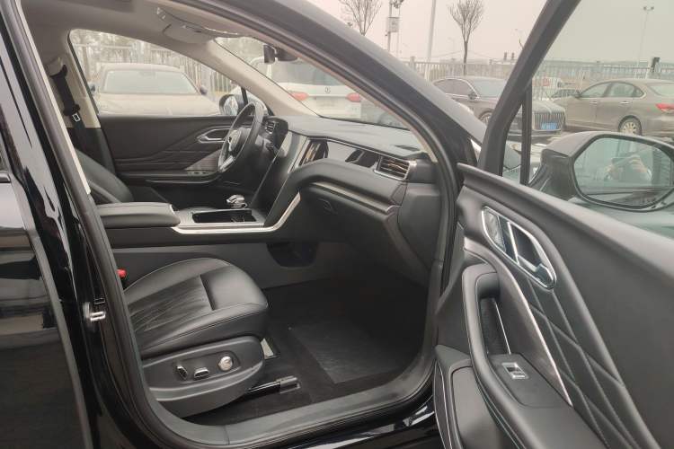 Used Hongqi HS7 PHEV 2024 2.0T PHEV Four-Wheel Drive Flagship Edition 6 Seats Interior 6