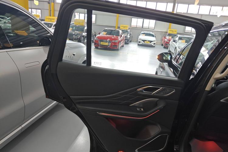Used Hongqi HS7 PHEV 2024 2.0T PHEV Four-Wheel Drive Flagship Edition 6 Seats Interior 8
