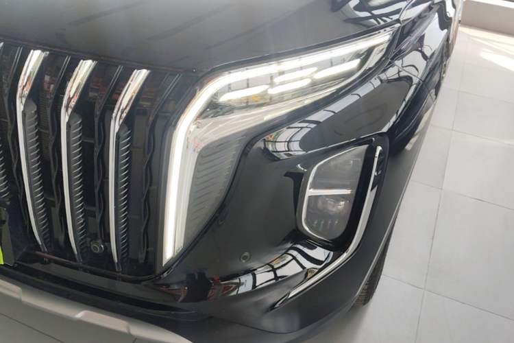 Used Hongqi HS7 PHEV 2024 2.0T PHEV Four-Wheel Drive Flagship Edition 6 Seats Left Front Headlight
