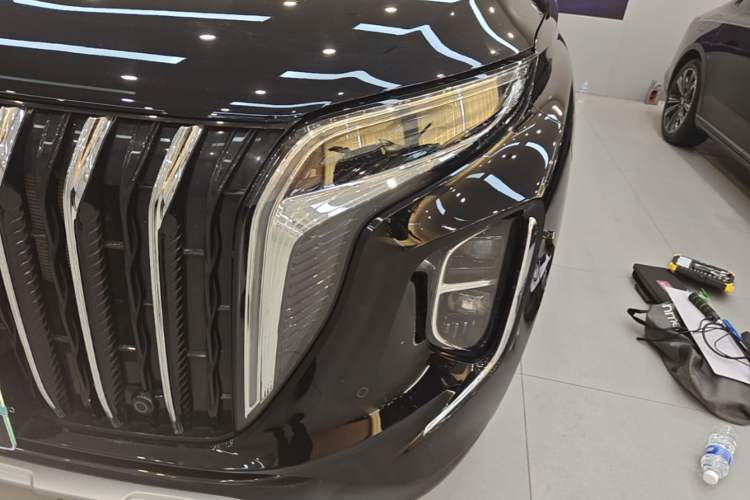 Used Hongqi HS7 PHEV 2024 2.0T PHEV Four-Wheel Drive Flagship Edition 6 Seats Left Front Headlight